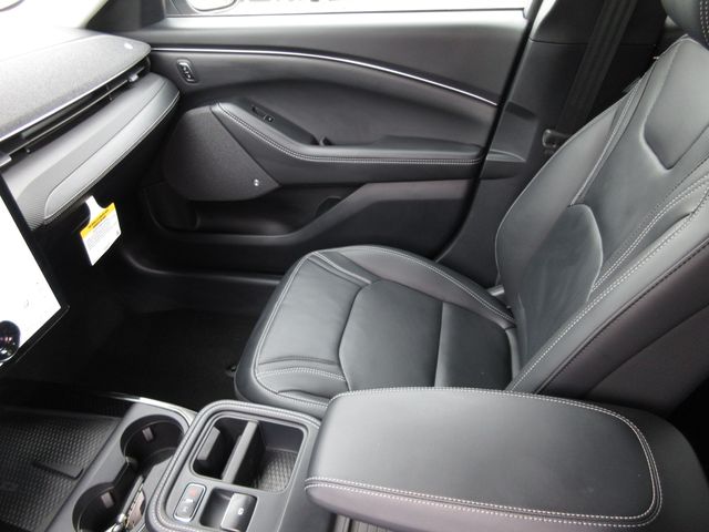 2025 Ford Mustang Mach-E Premium photo 20