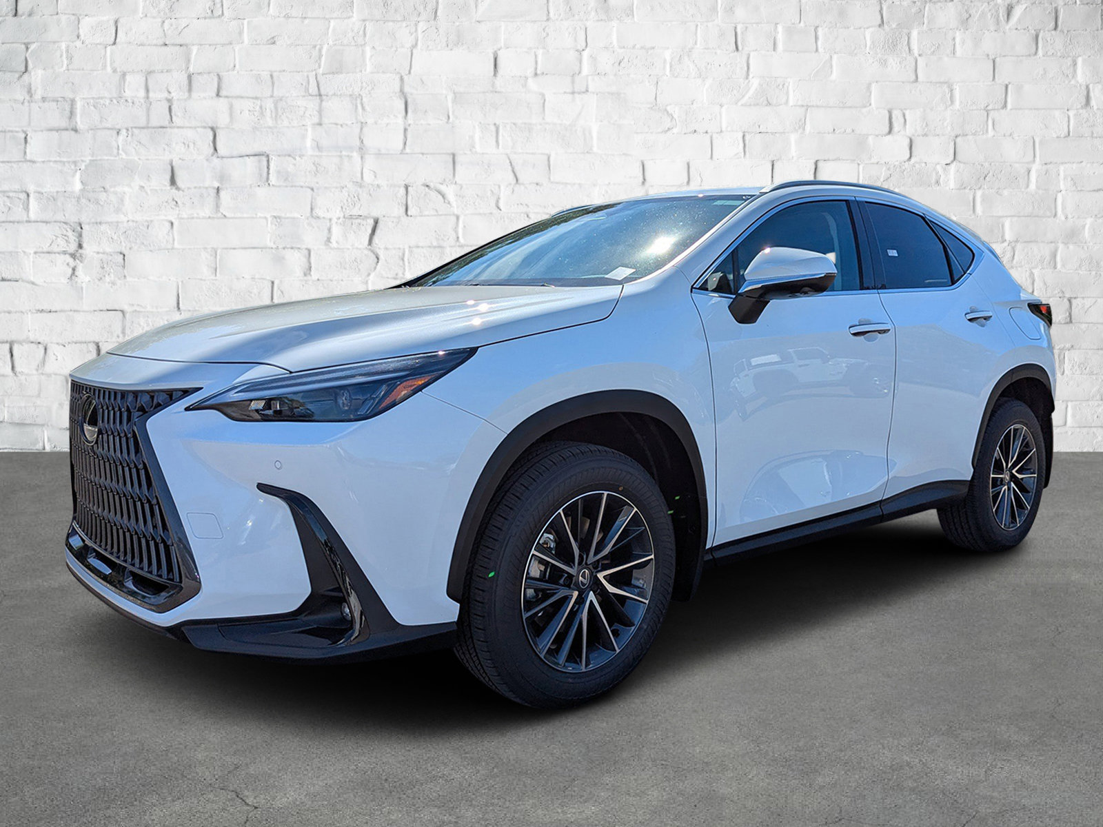 2026 Lexus NX 350 Premium photo 8