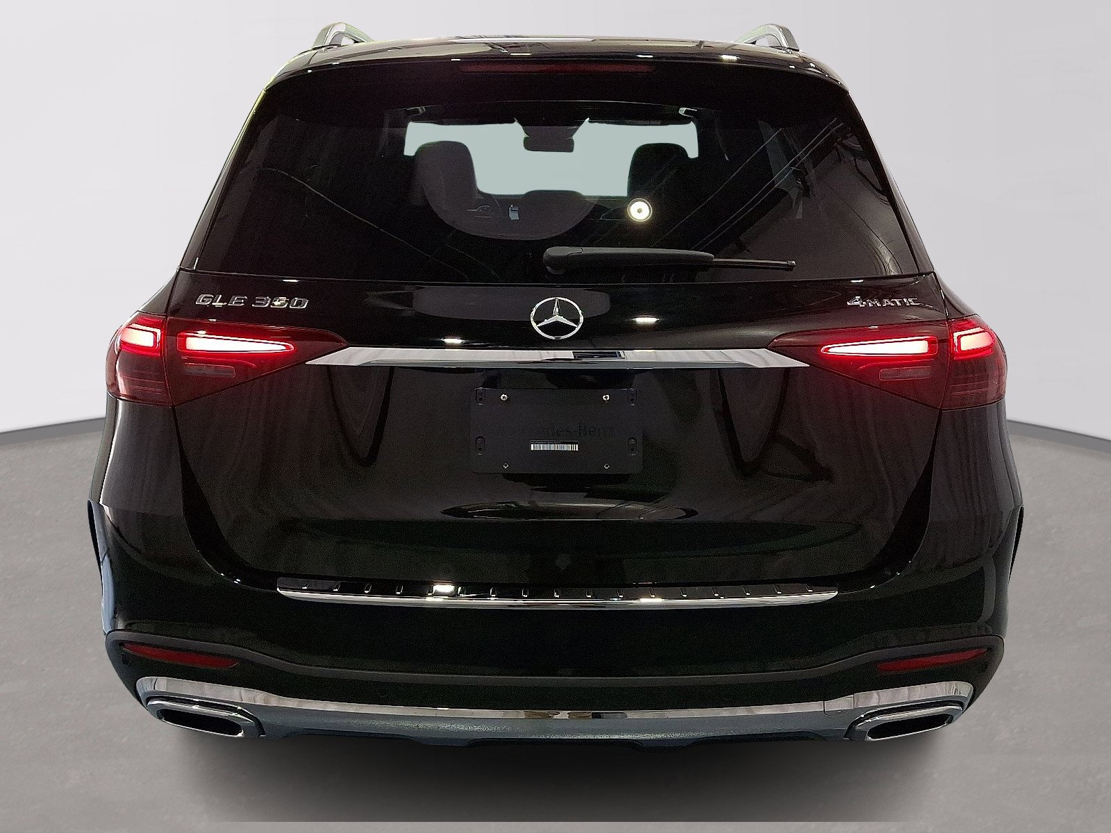 2025 Mercedes Benz GLE 350 4MATIC photo 2