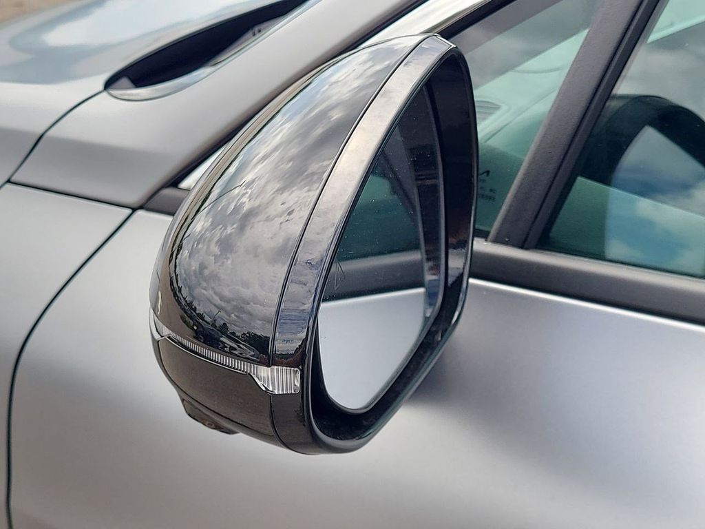 2026 Kia K5 GT photo 12