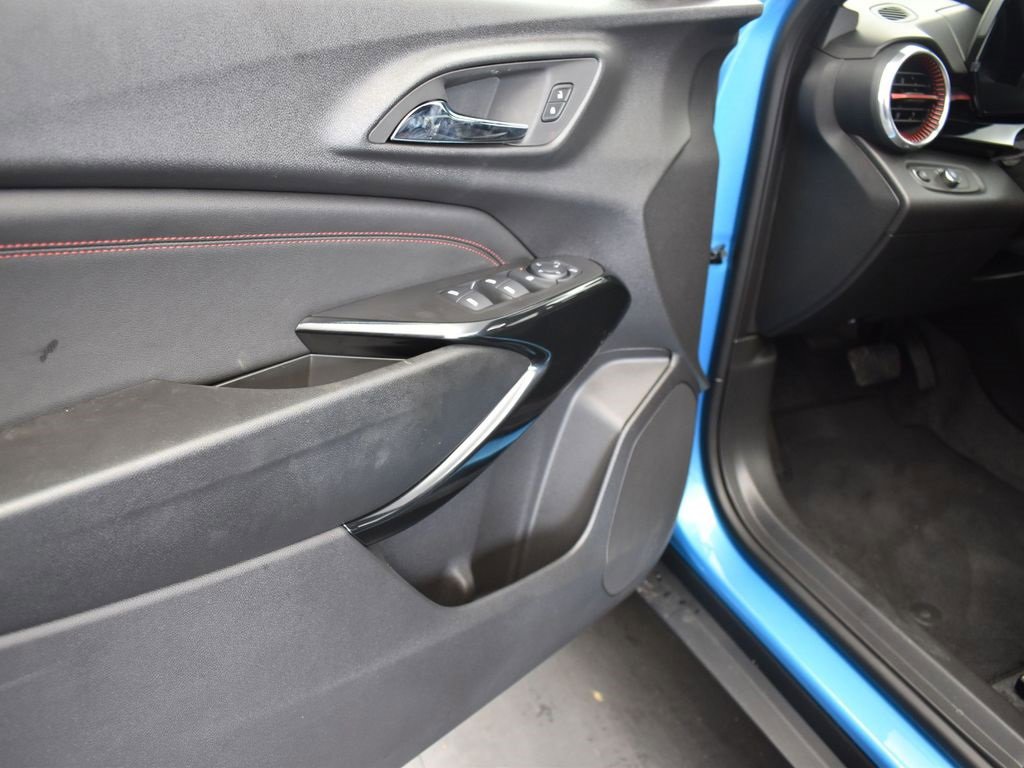 2025 Chevrolet Trax photo 11