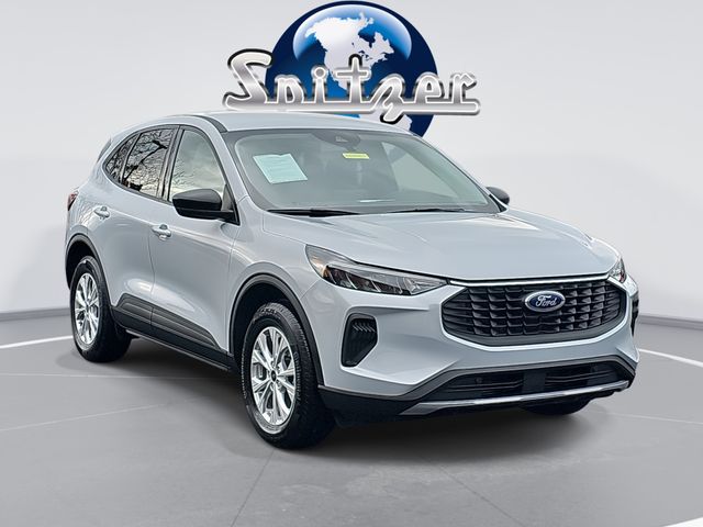 2025 Ford Escape Active's photo