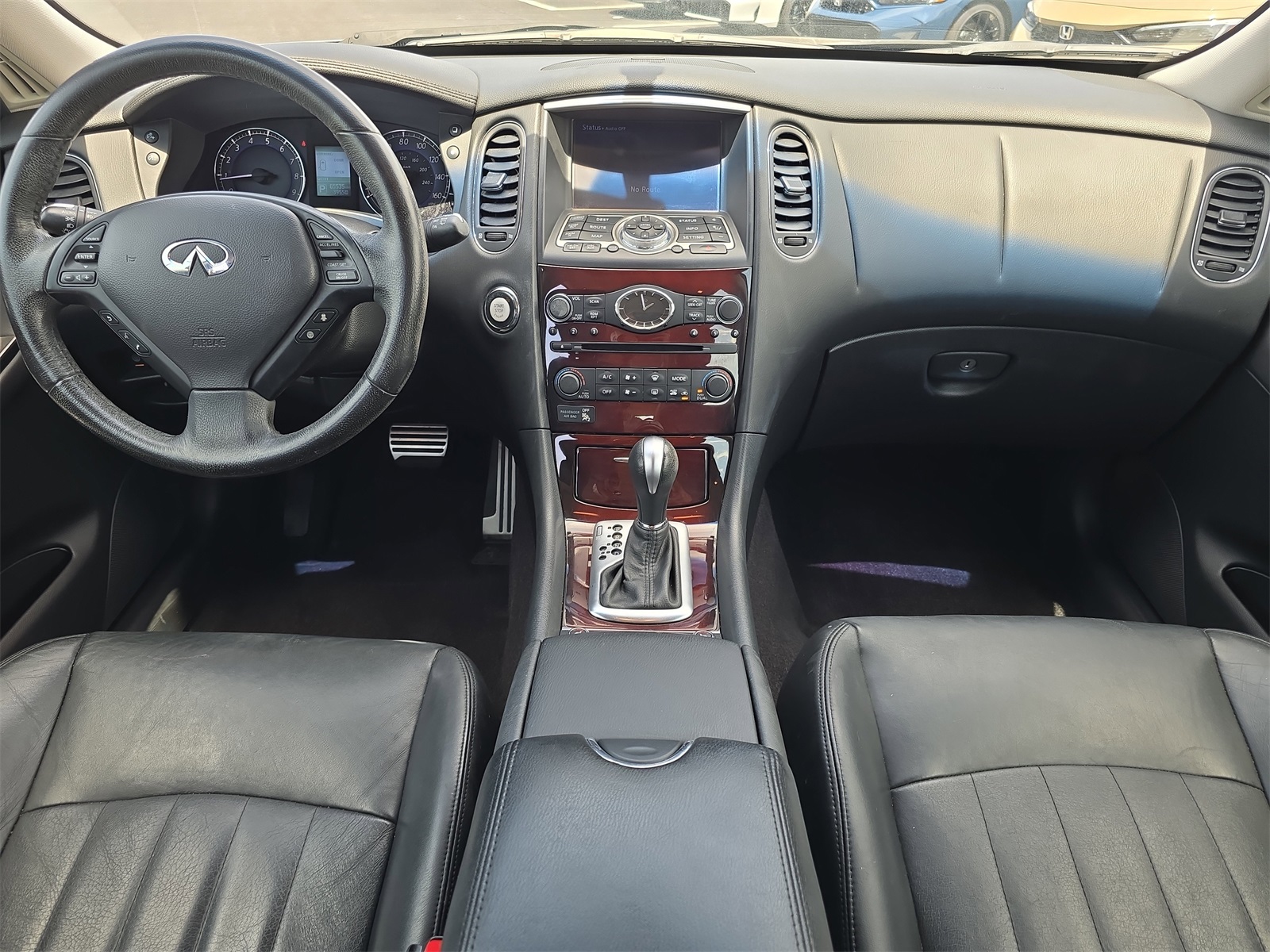 2017 Infiniti QX50 Base photo 10