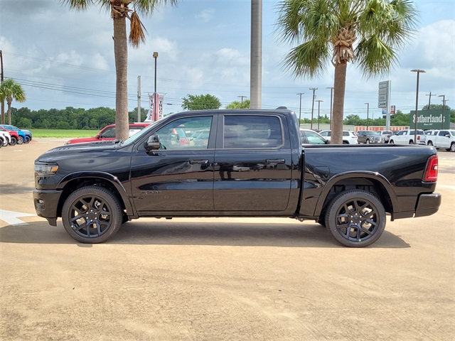 2025 Ram 1500 Laramie photo 2