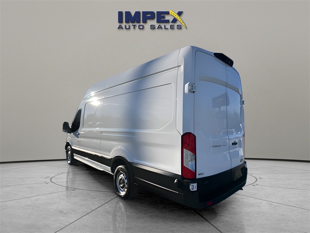 2025 Ford Transit photo 2