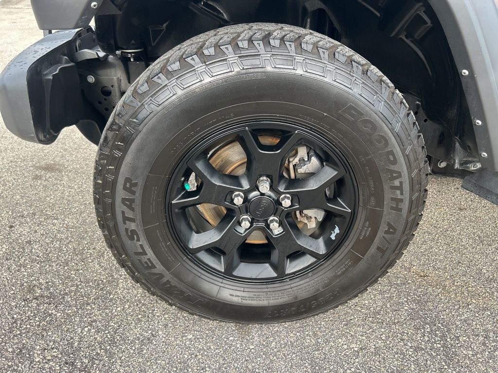 2022 Jeep Wrangler Unlimited Willys photo 17