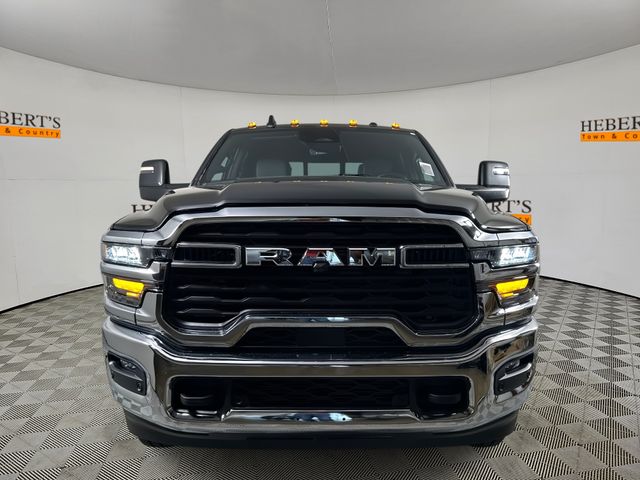 2026 Ram 2500 Tradesman photo 2
