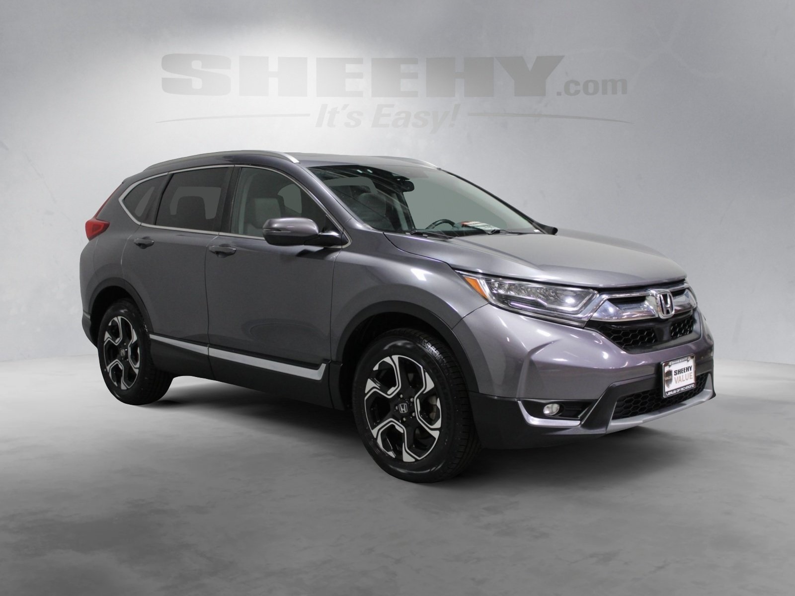 2018 Honda CR-V Touring photo 2