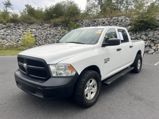 2021 Ram 1500 Classic Tradesman photo 3