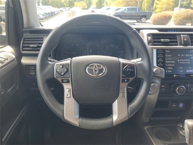 2020 Toyota 4Runner SR5 Premium photo 11