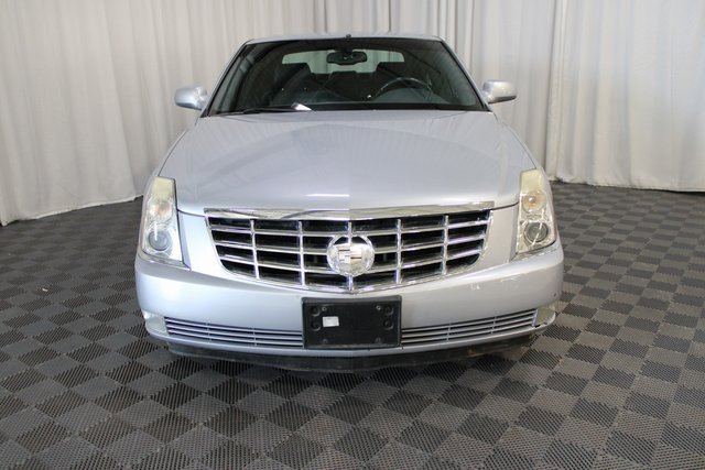 Used 2006 Cadillac DTS Luxury with VIN 1G6KD57Y26U142666 for sale in Lafayette, IN