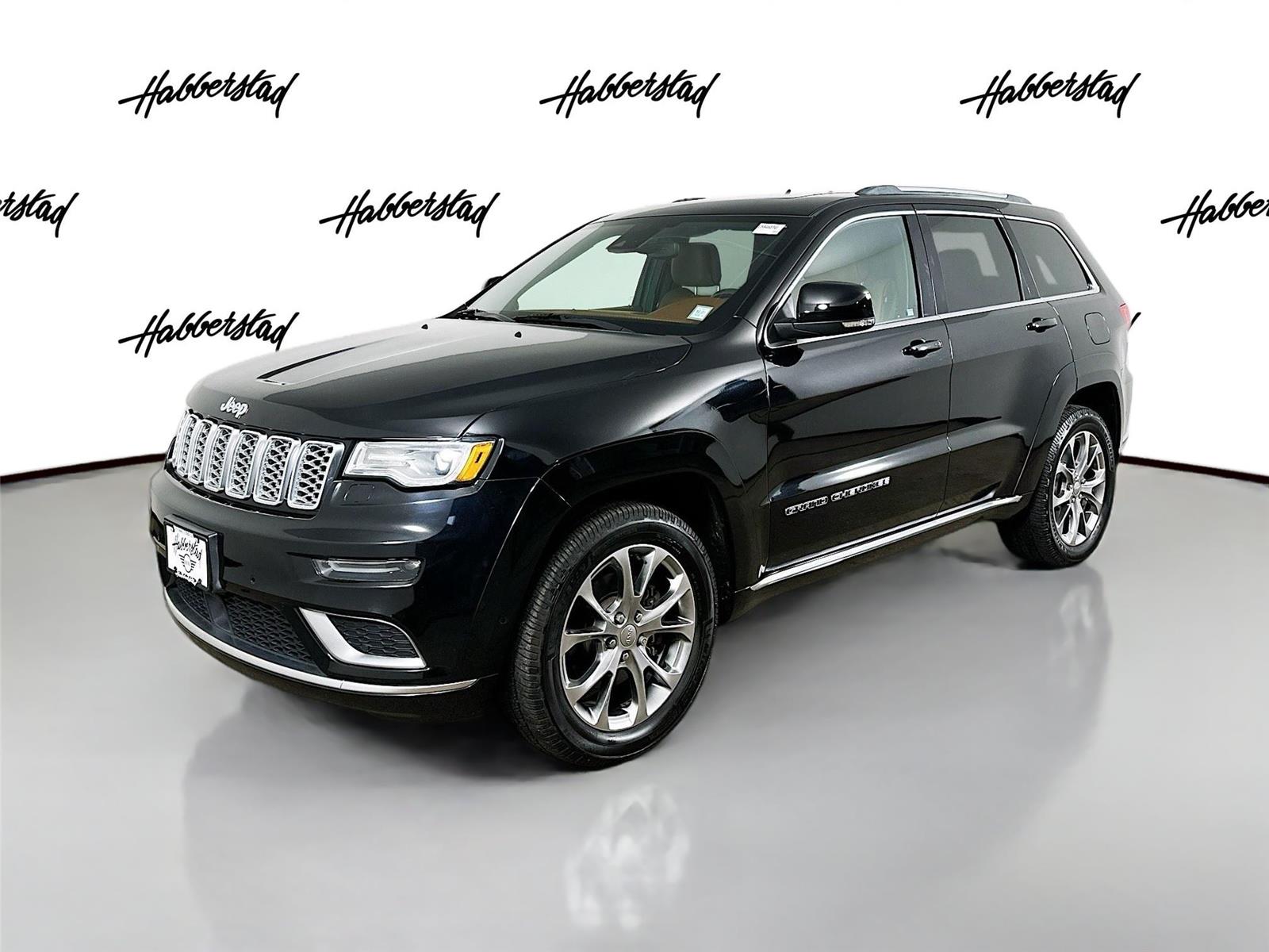 2019 Jeep Grand Cherokee Summit's photo