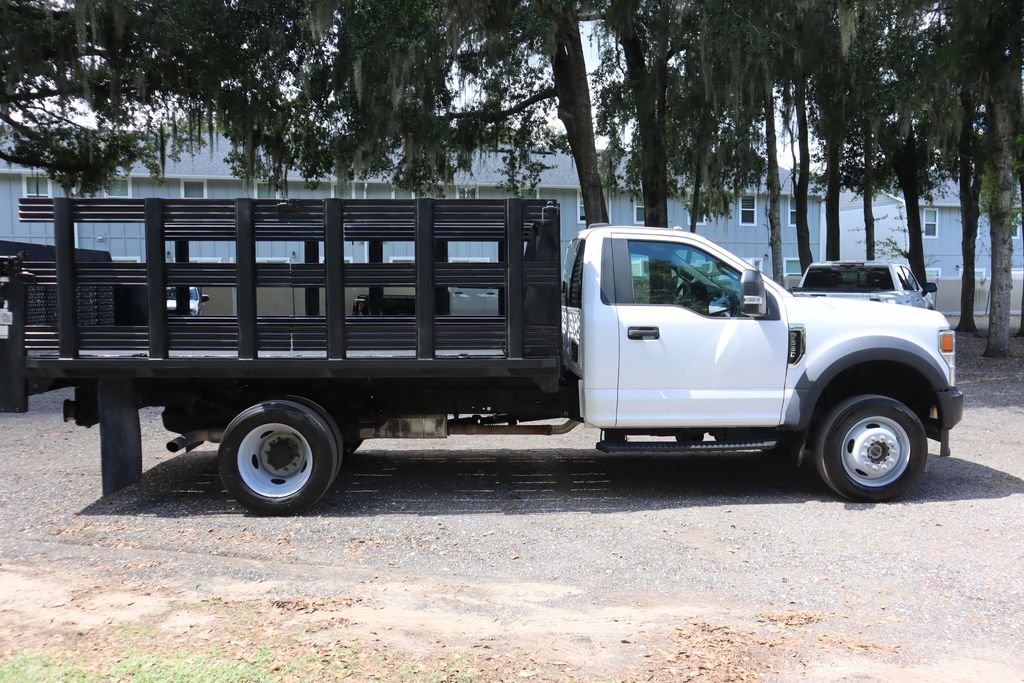 2022 Ford F-550 photo 2