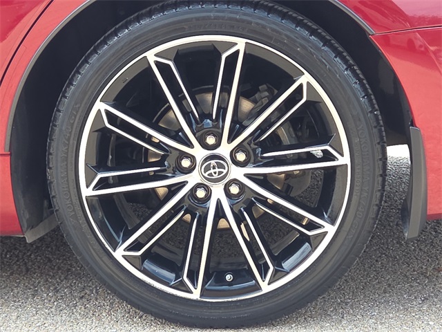2019 Toyota Avalon Touring photo 9