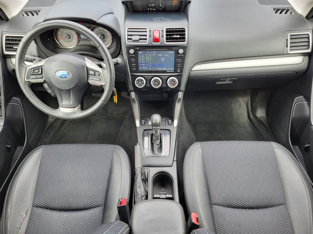 2016 Subaru Forester 2.0XT Premium photo 19