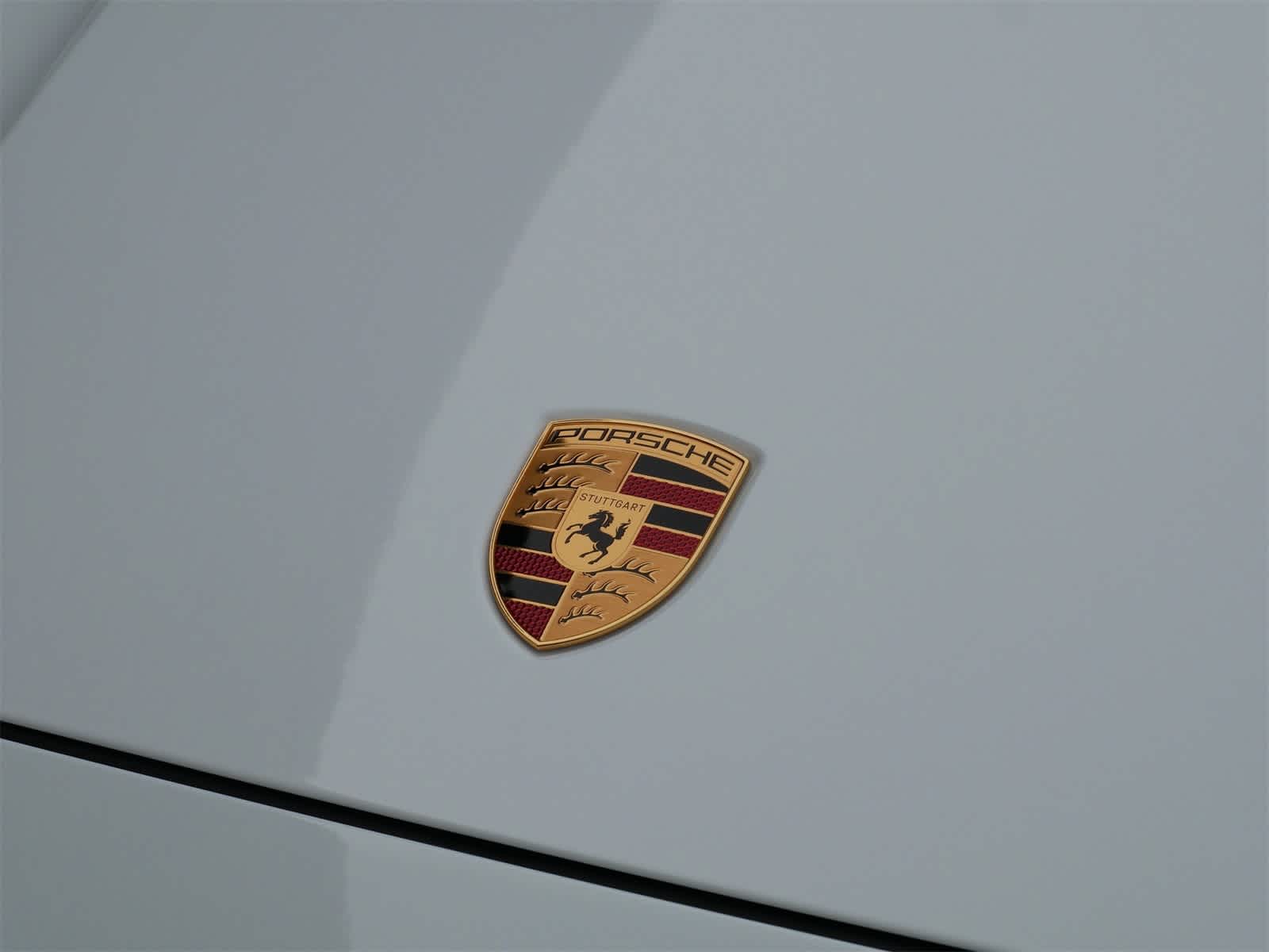 2026 Porsche Cayenne photo 18