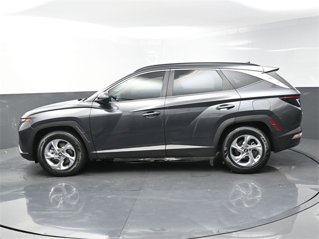 2022 Hyundai Tucson SEL photo 2