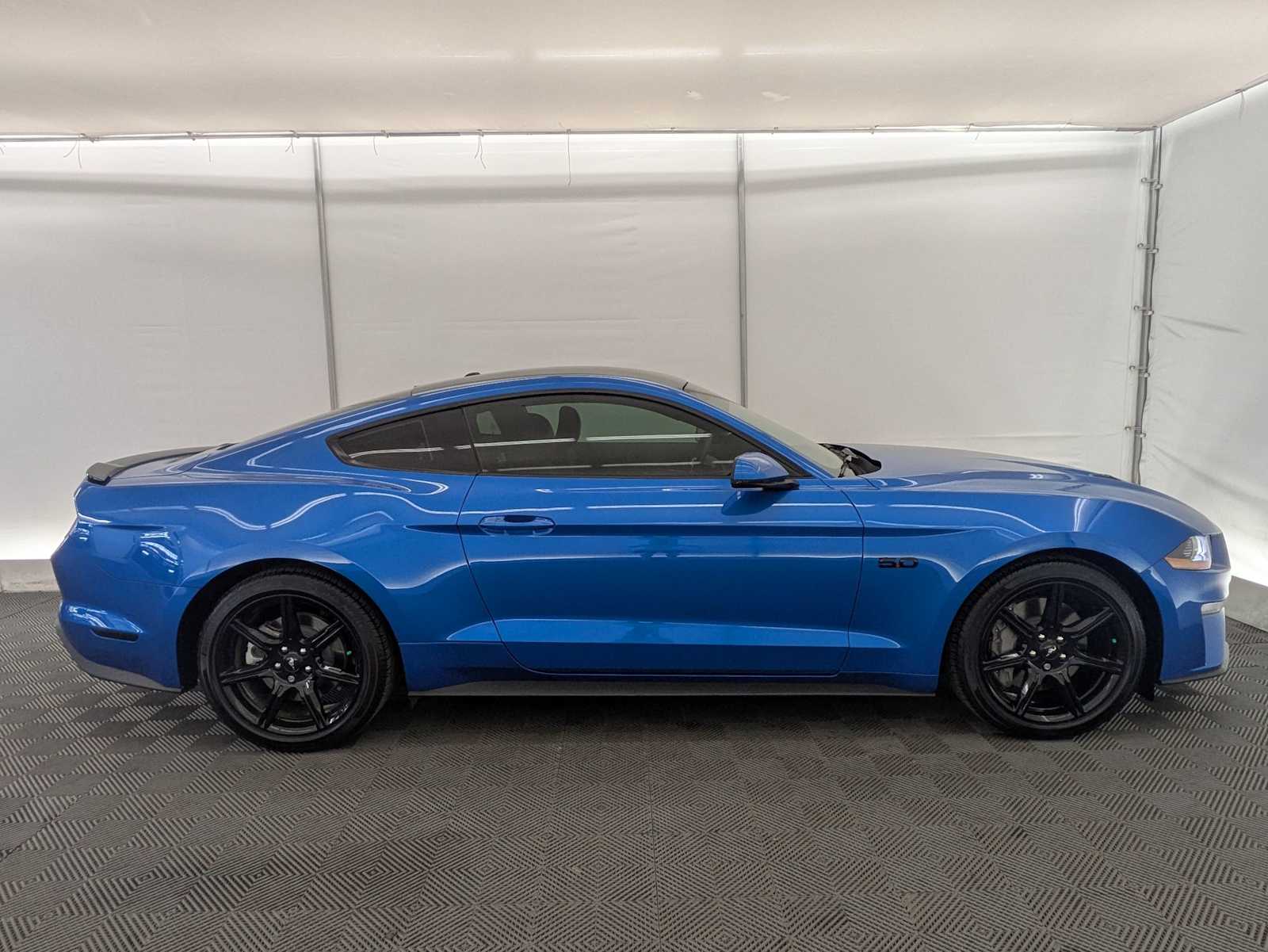 2019 Ford Mustang GT Premium photo 7