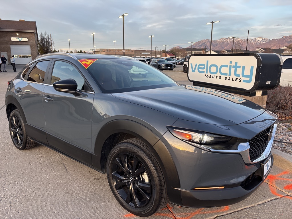 2024 Mazda CX-30 Carbon Edition's photo