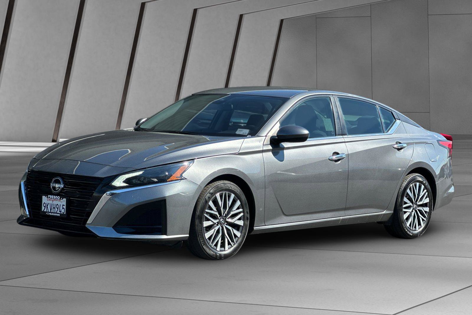 2024 Nissan Altima 2.5 SV photo 6
