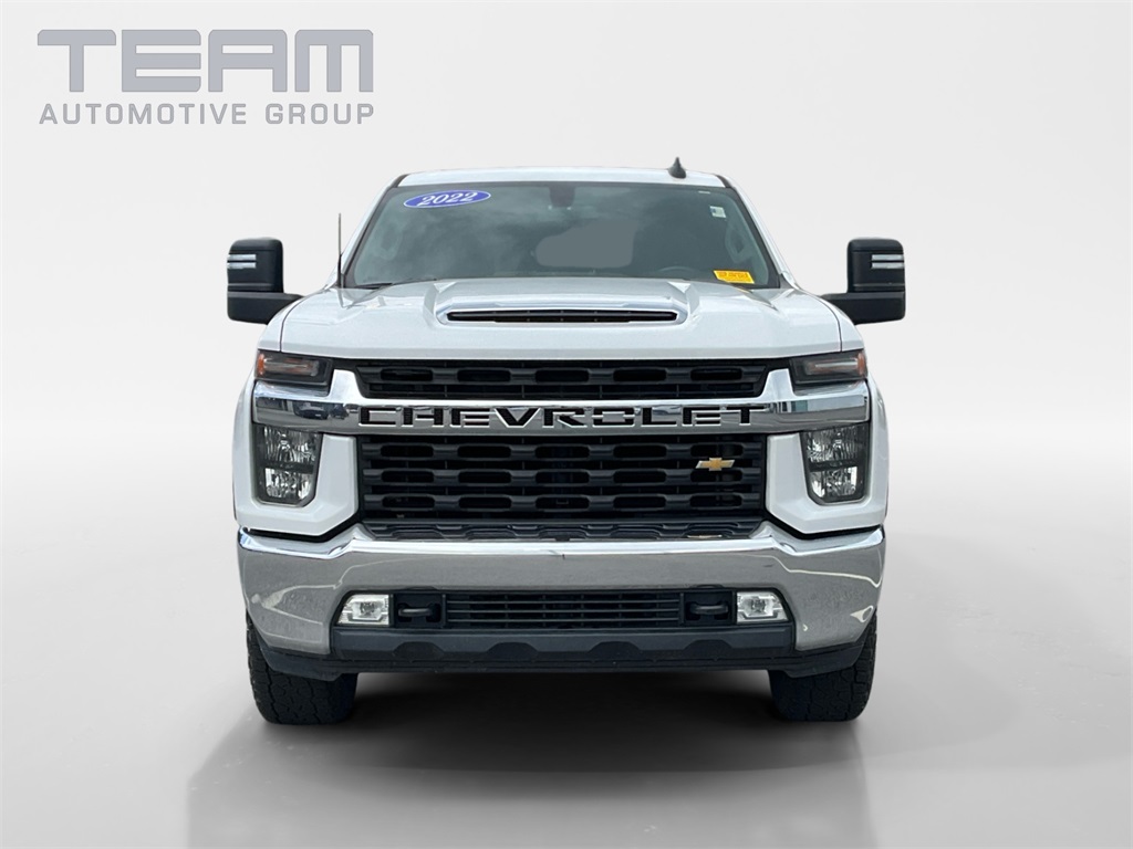 2022 Chevrolet Silverado 2500HD LT photo 2