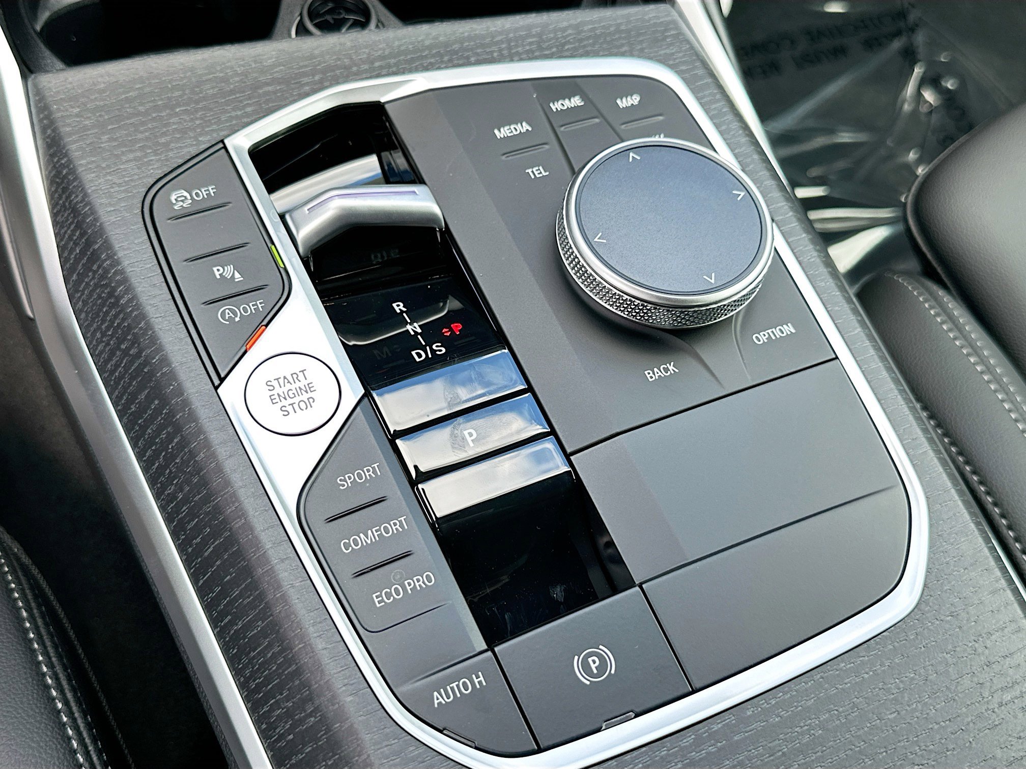 2026 Bmw 330i photo 15