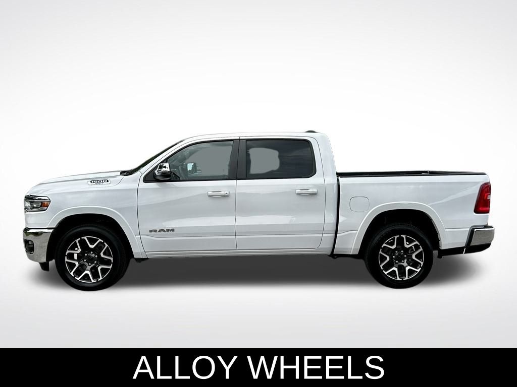 2025 Ram 1500 Laramie photo 3