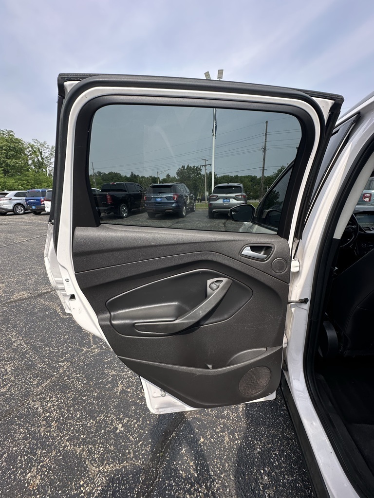 2019 Ford Escape Titanium photo 13