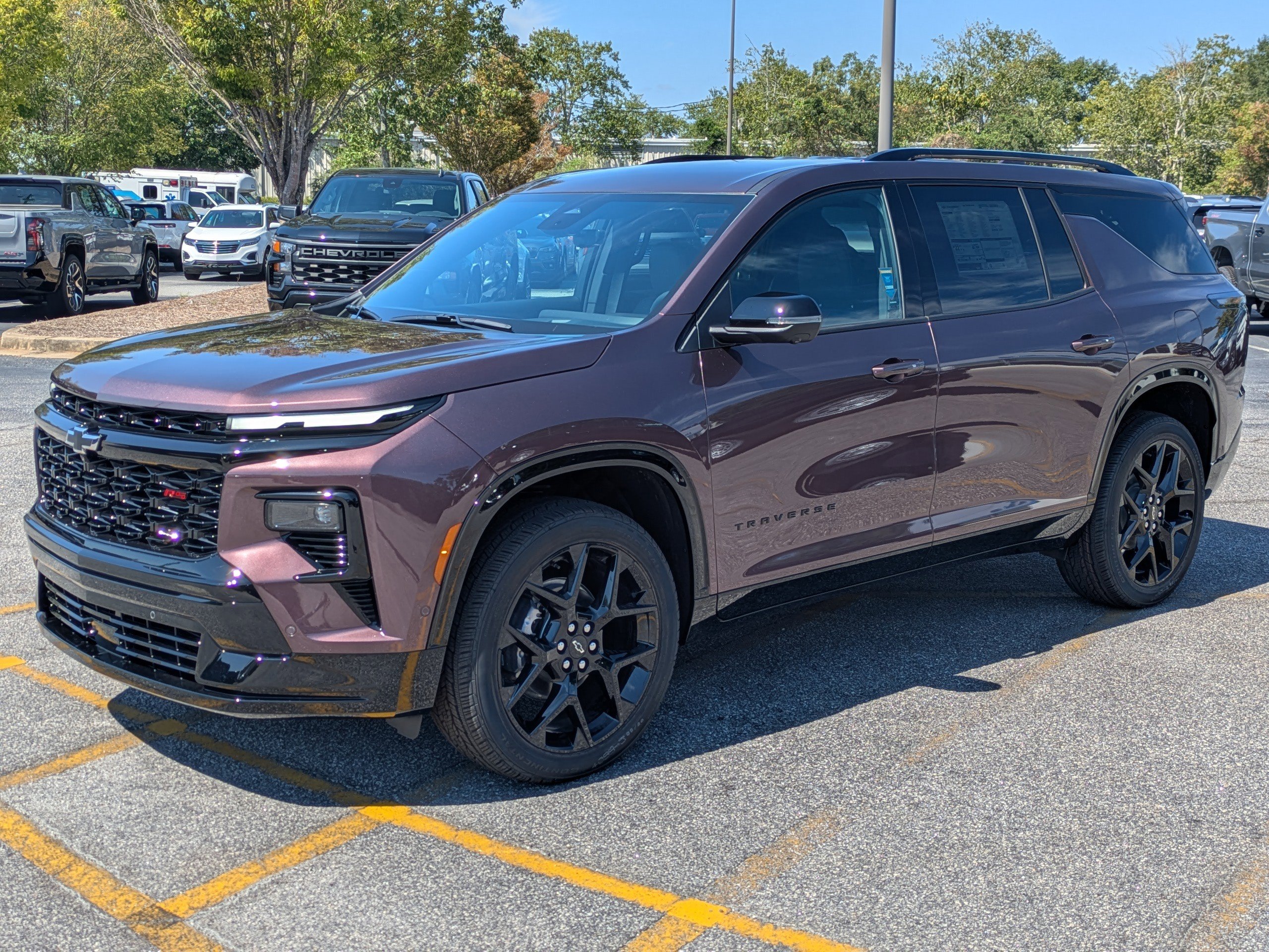 2026 Chevrolet Traverse RS photo 3