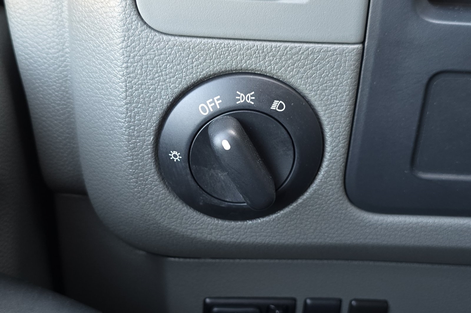 2020 Nissan NV3500 photo 20