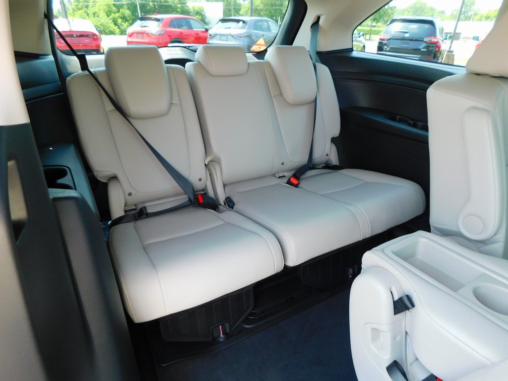 2025 Honda Odyssey EX-L photo 28