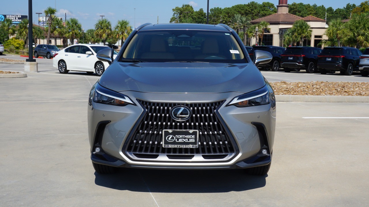 2025 Lexus NX Premium photo 2