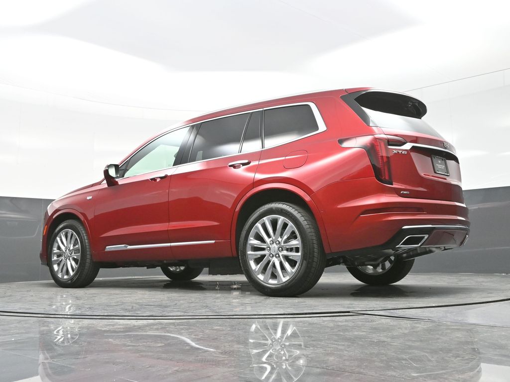 2025 Cadillac XT6 Premium Luxury photo 24