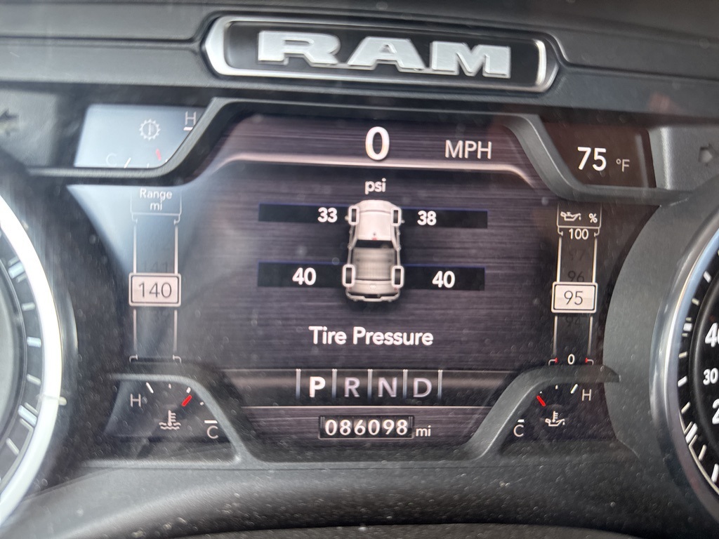 2022 Ram 1500 Laramie photo 4