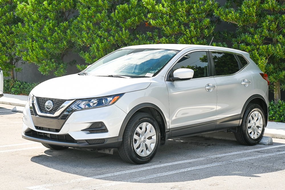 2020 Nissan Rogue Sport S