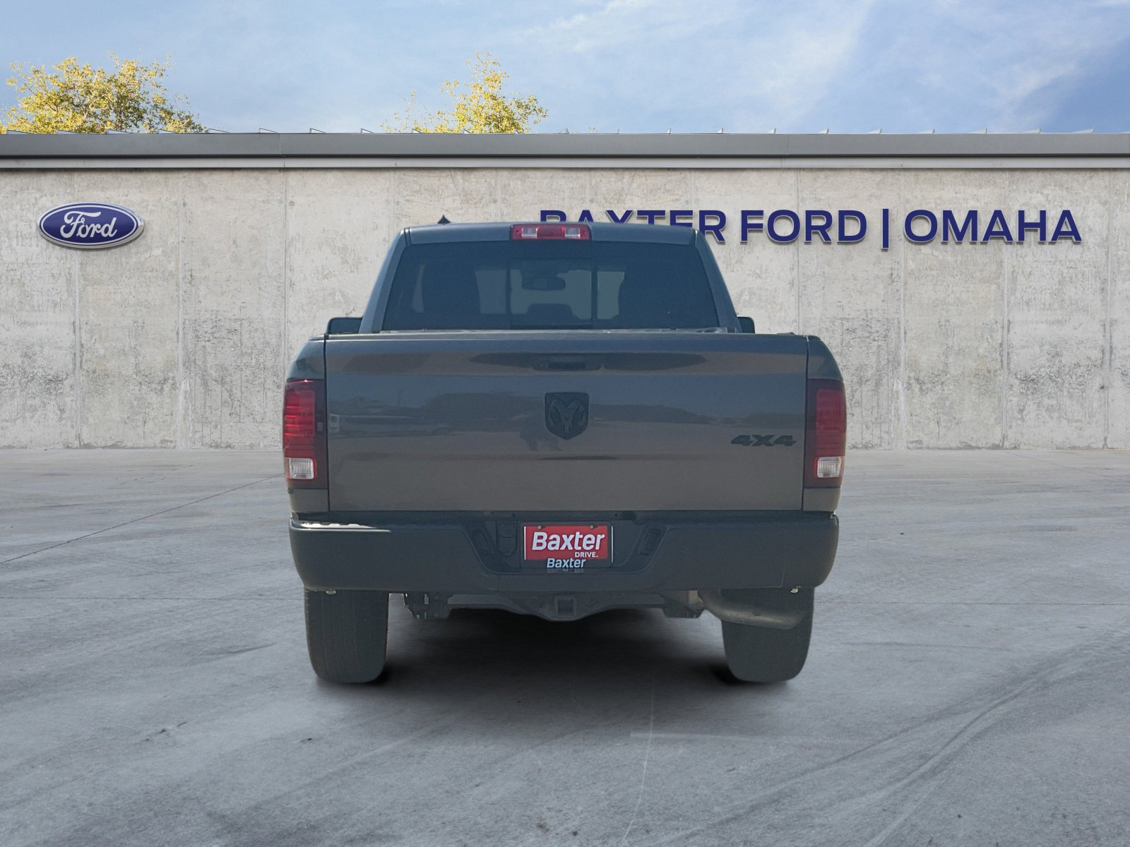2020 Ram 1500 Classic Warlock photo 4
