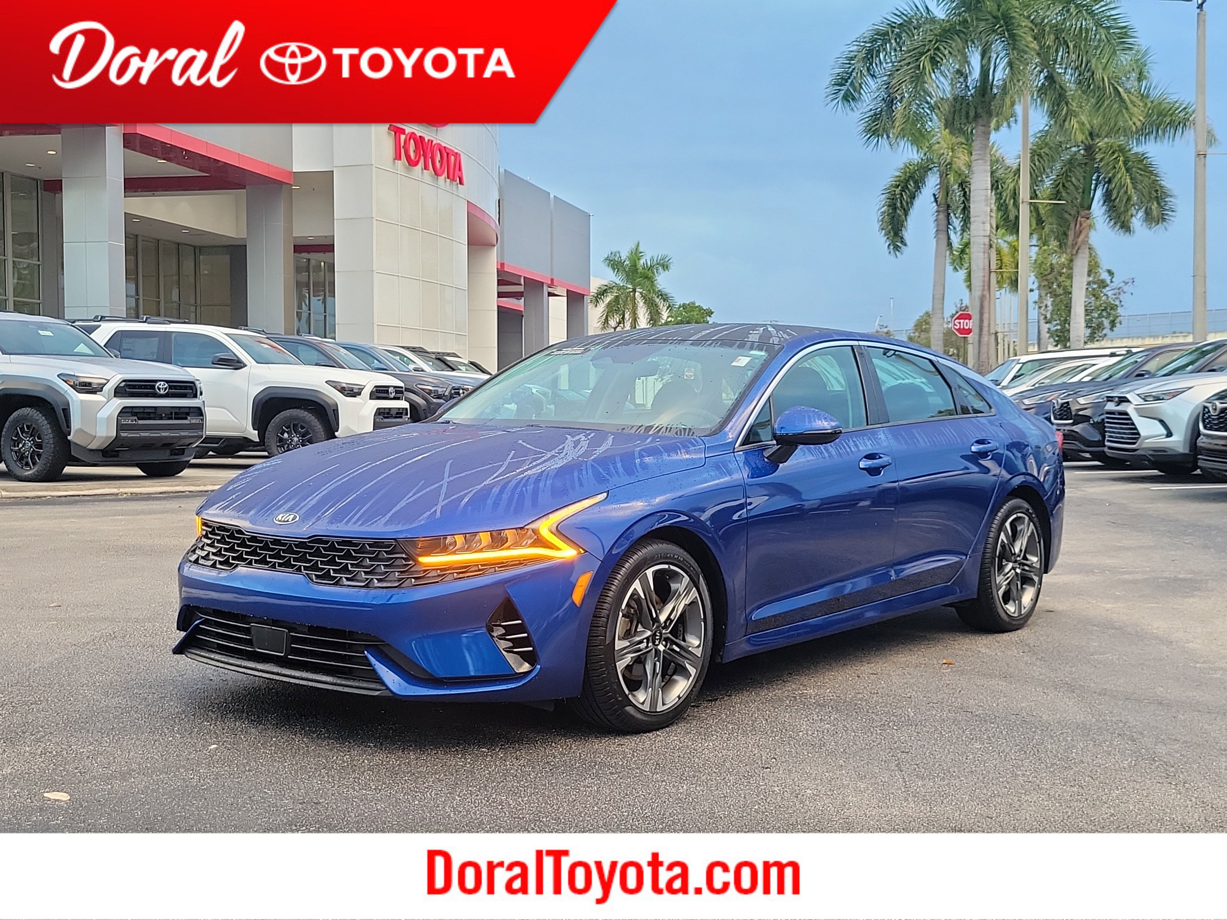 2021 Kia K5 EX's photo