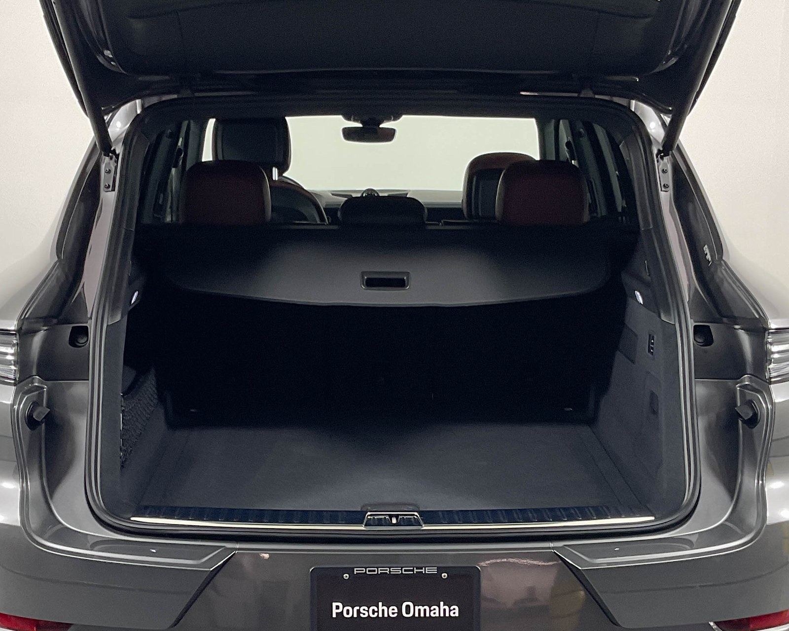 2024 Porsche Cayenne photo 28
