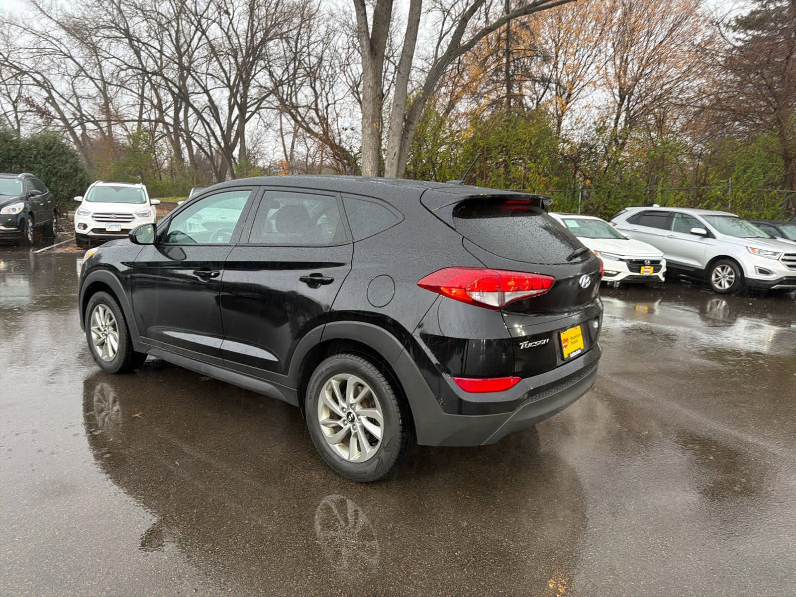 2017 Hyundai Tucson SE photo 2