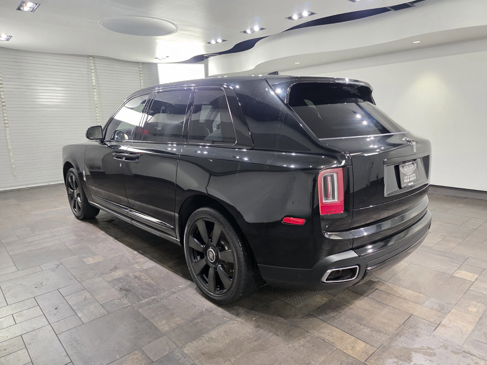 2021 Rolls Royce Cullinan RR31 photo 4