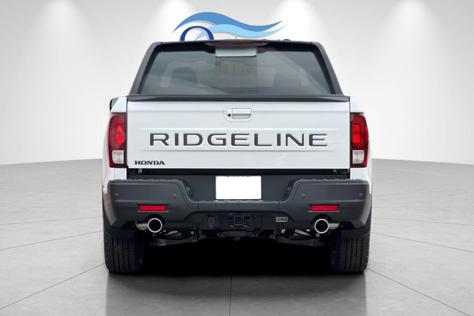 2026 Honda Ridgeline Black Edition photo 3