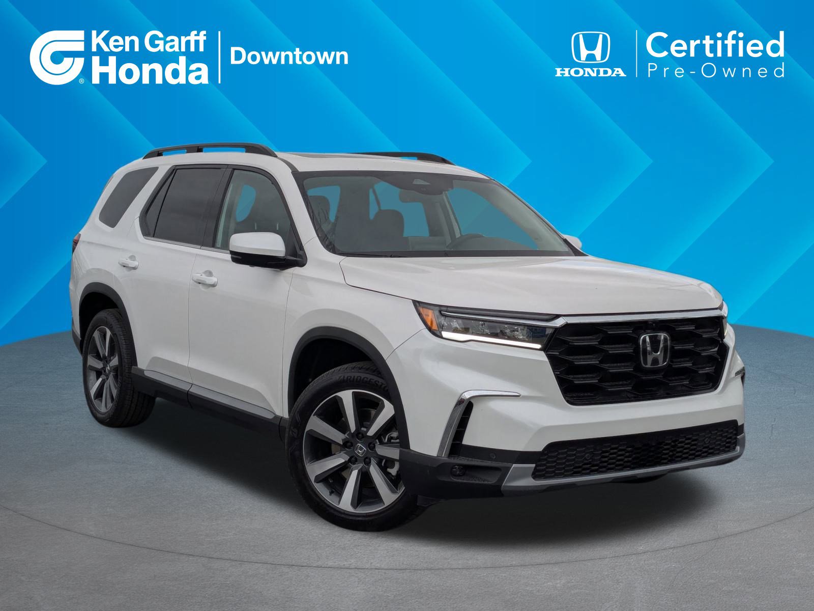 2025 Honda Pilot Elite's photo