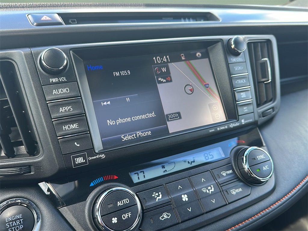 2017 Toyota RAV4 SE photo 15