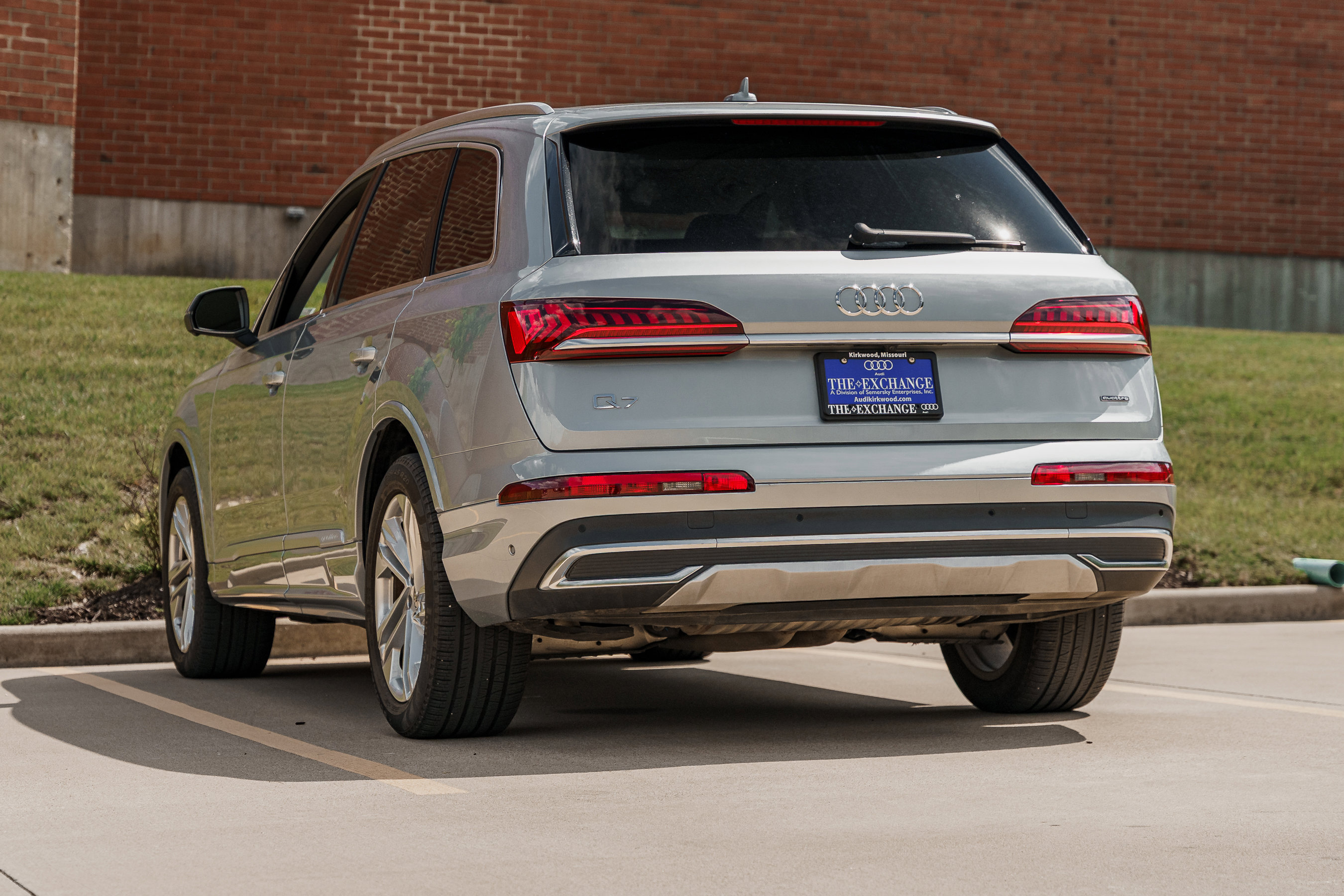 2023 Audi Q7 Premium Plus photo 3