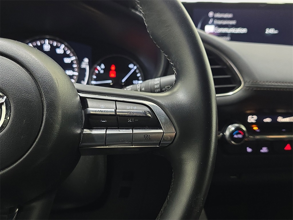 2020 Mazda Mazda3 Preferred Hatchback photo 17