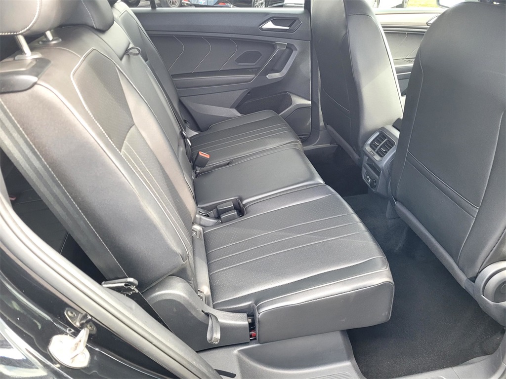 2024 Volkswagen Tiguan SE Wolfsburg Edition photo 15