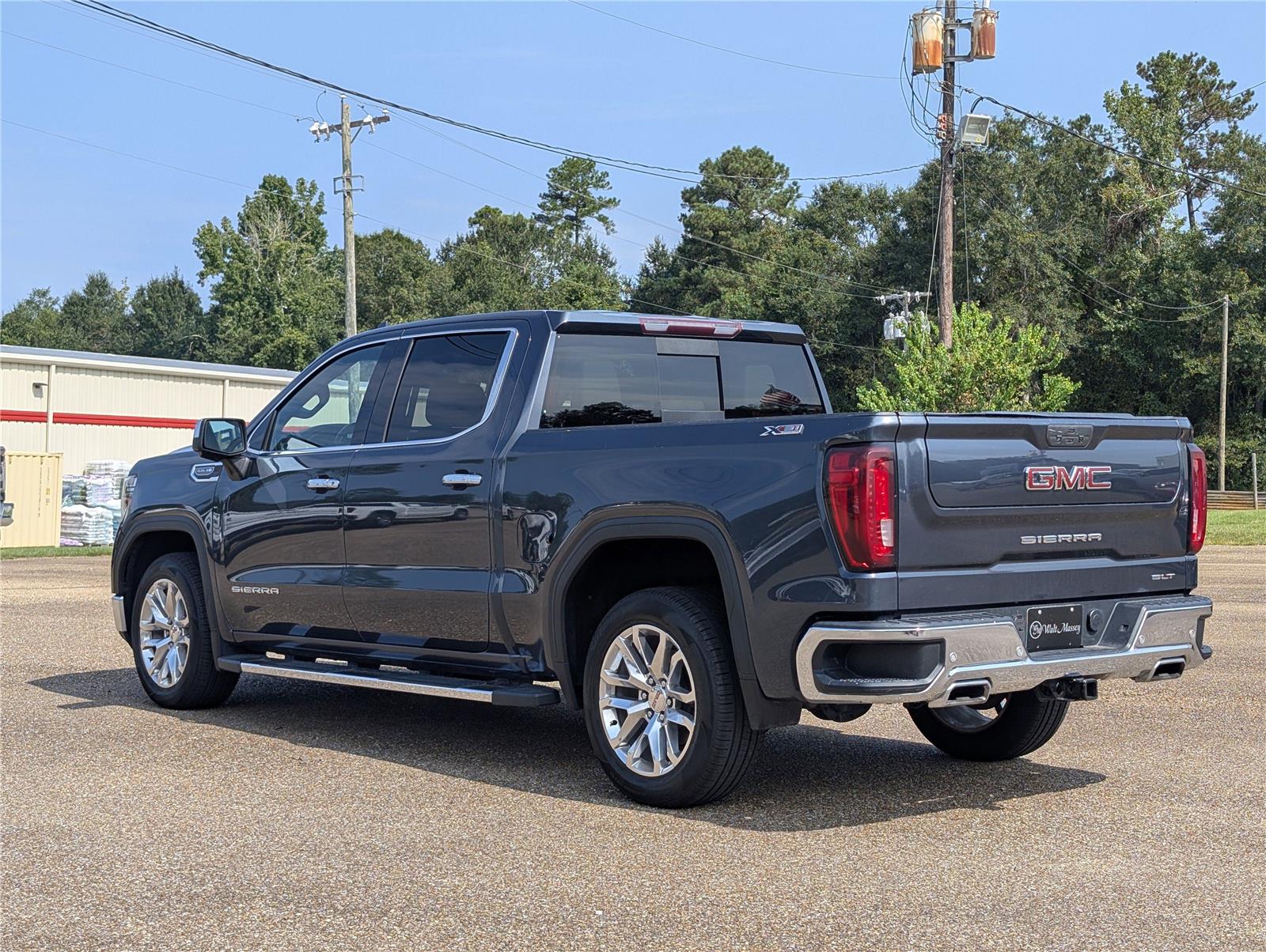 2021 Gmc Sierra 1500 SLT photo 3