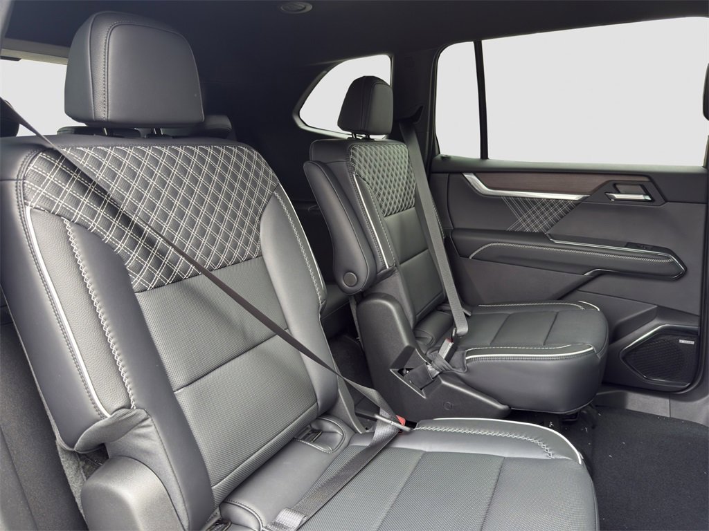 2026 Gmc Acadia Denali photo 19