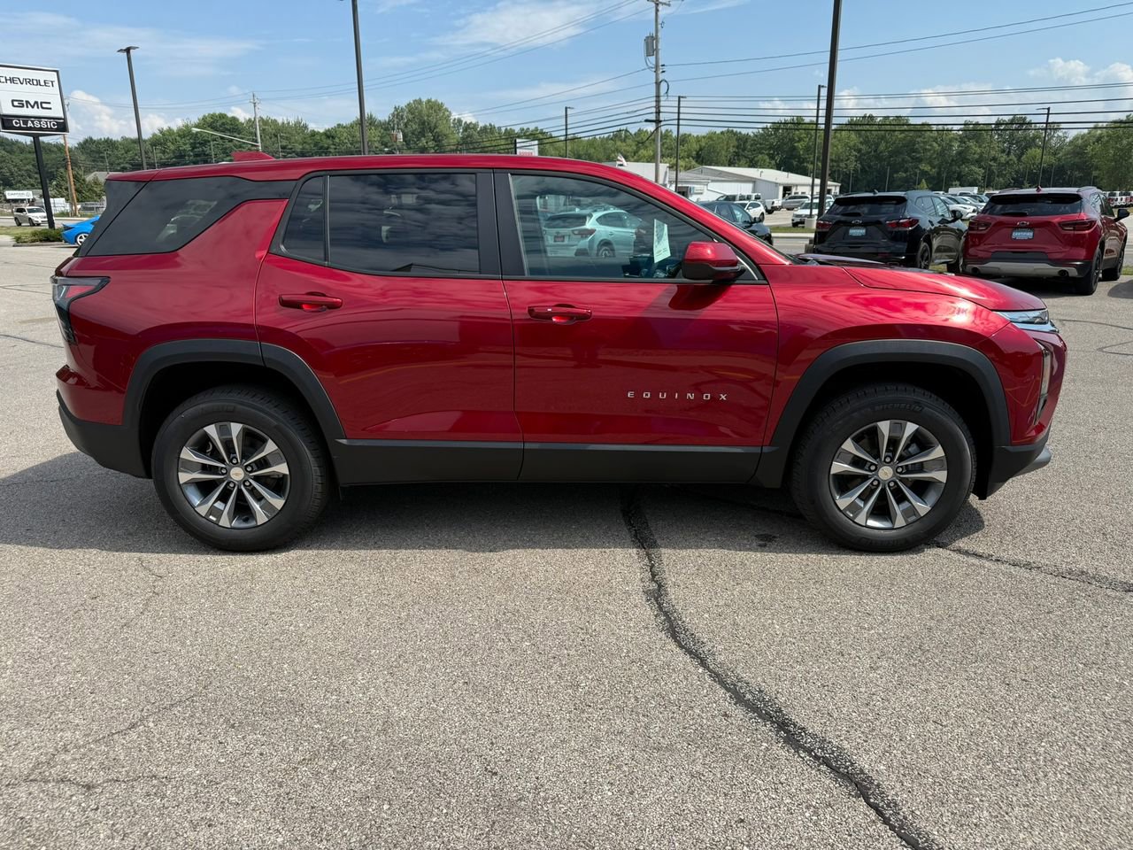 2026 Chevrolet Equinox LT photo 8