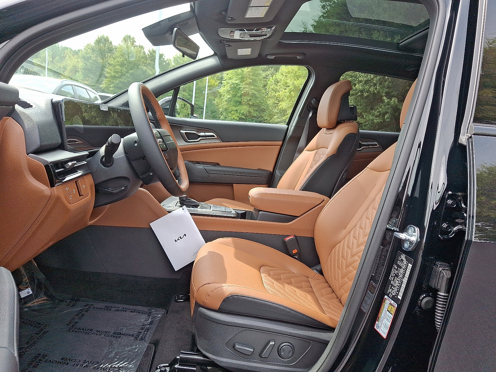 2026 Kia Sportage X-Line photo 6
